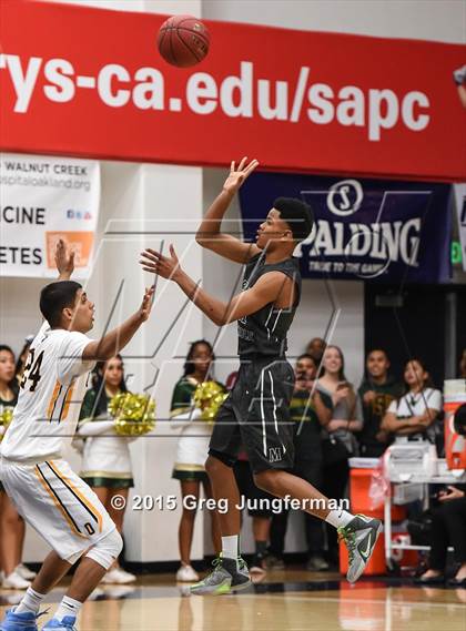 Thumbnail 1 in Moreau Catholic vs. Bishop O'Dowd (CIF NCS D3 Final) photogallery.