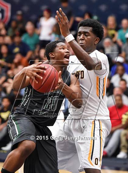Thumbnail 2 in Moreau Catholic vs. Bishop O'Dowd (CIF NCS D3 Final) photogallery.