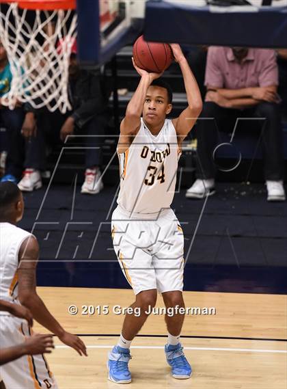Thumbnail 2 in Moreau Catholic vs. Bishop O'Dowd (CIF NCS D3 Final) photogallery.