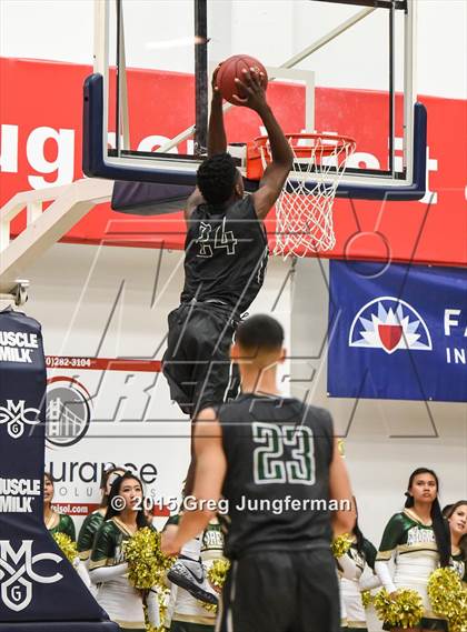 Thumbnail 2 in Moreau Catholic vs. Bishop O'Dowd (CIF NCS D3 Final) photogallery.