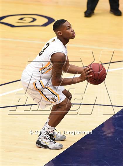 Thumbnail 3 in Moreau Catholic vs. Bishop O'Dowd (CIF NCS D3 Final) photogallery.