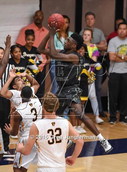 Thumbnail 1 in Moreau Catholic vs. Bishop O'Dowd (CIF NCS D3 Final) photogallery.