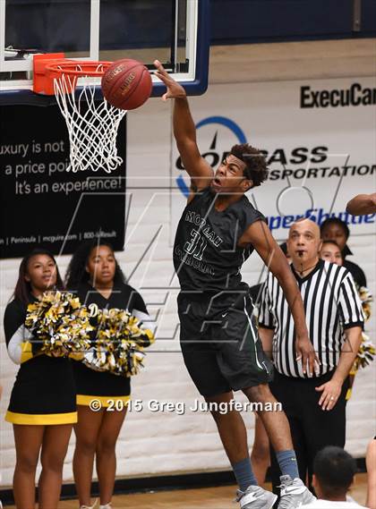 Thumbnail 3 in Moreau Catholic vs. Bishop O'Dowd (CIF NCS D3 Final) photogallery.