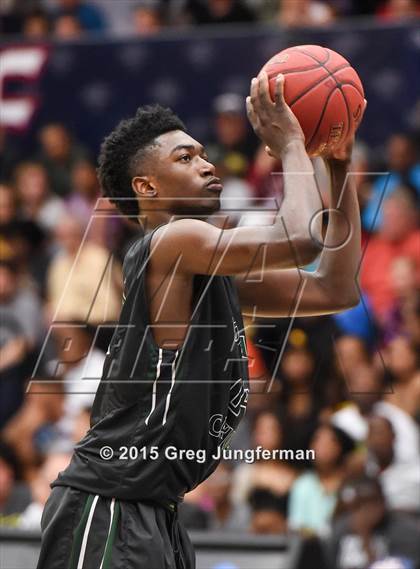 Thumbnail 3 in Moreau Catholic vs. Bishop O'Dowd (CIF NCS D3 Final) photogallery.