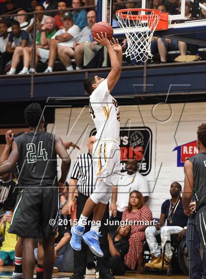 Thumbnail 3 in Moreau Catholic vs. Bishop O'Dowd (CIF NCS D3 Final) photogallery.