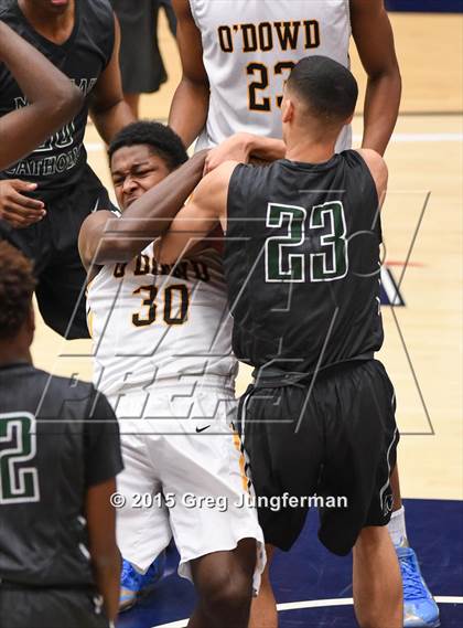 Thumbnail 3 in Moreau Catholic vs. Bishop O'Dowd (CIF NCS D3 Final) photogallery.