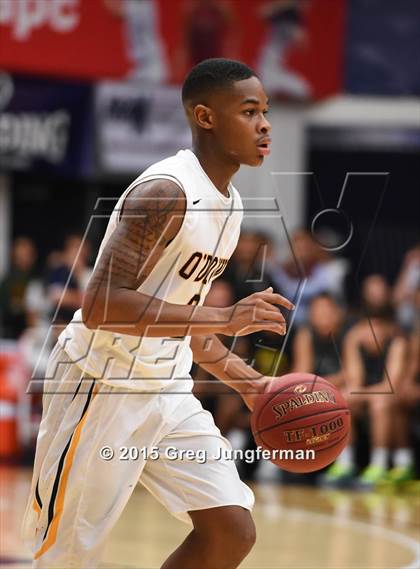 Thumbnail 2 in Moreau Catholic vs. Bishop O'Dowd (CIF NCS D3 Final) photogallery.