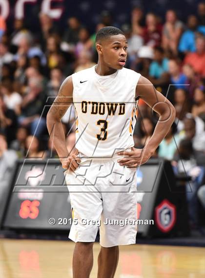Thumbnail 2 in Moreau Catholic vs. Bishop O'Dowd (CIF NCS D3 Final) photogallery.