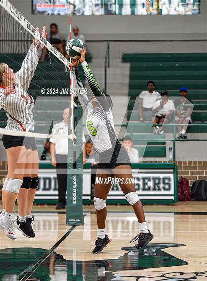 Thumbnail 2 in Rudder vs Smithville photogallery.