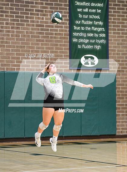 Thumbnail 2 in Rudder vs Smithville photogallery.