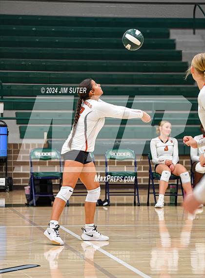 Thumbnail 2 in Rudder vs Smithville photogallery.