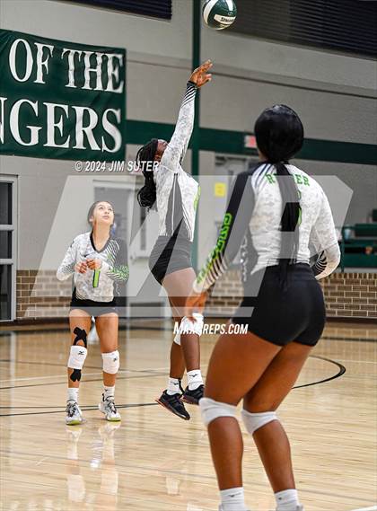 Thumbnail 2 in Rudder vs Smithville photogallery.
