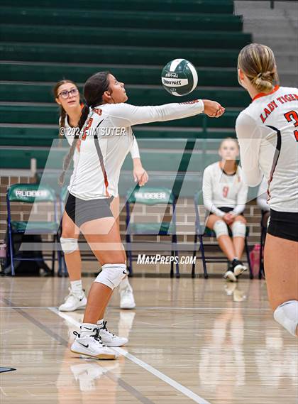 Thumbnail 2 in Rudder vs Smithville photogallery.