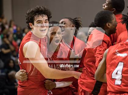 Thumbnail 2 in Magnolia vs. Mills University Studies (AAA 4A Final) photogallery.