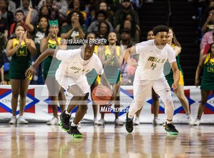 Thumbnail 2 in Magnolia vs. Mills University Studies (AAA 4A Final) photogallery.
