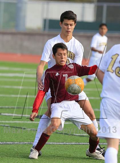 Thumbnail 1 in Kofa vs. St. Francis (19th Annual SoCal Classic) photogallery.