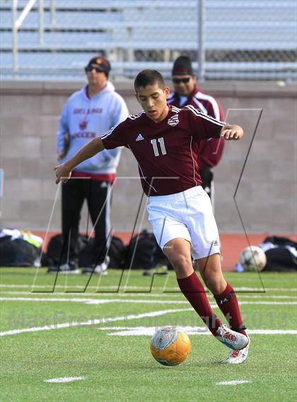 Thumbnail 3 in Kofa vs. St. Francis (19th Annual SoCal Classic) photogallery.