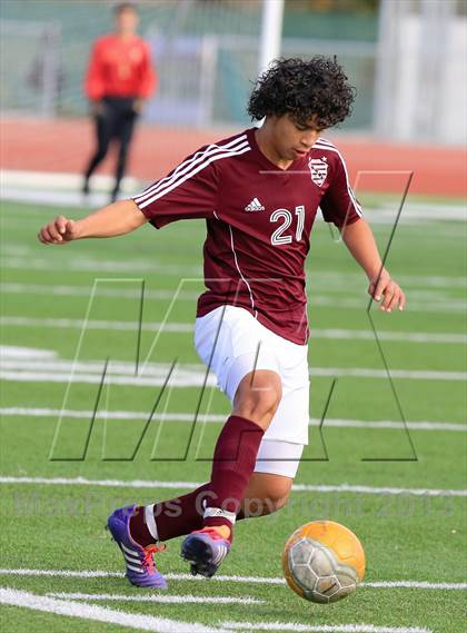 Thumbnail 2 in Kofa vs. St. Francis (19th Annual SoCal Classic) photogallery.