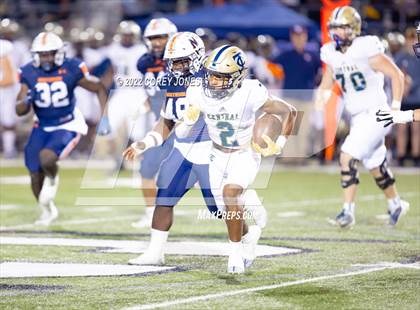 Thumbnail 1 in Thomas County Central vs Northside photogallery.
