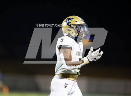 Thumbnail 3 in Thomas County Central vs Northside photogallery.