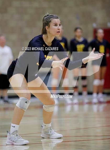 Thumbnail 3 in Torrey Pines @ Cathedral Catholic (CIF Open State Regional Semifinals) photogallery.