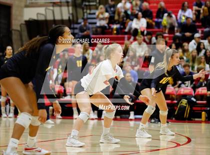 Thumbnail 3 in Torrey Pines @ Cathedral Catholic (CIF Open State Regional Semifinals) photogallery.