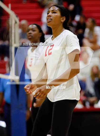 Thumbnail 3 in Torrey Pines @ Cathedral Catholic (CIF Open State Regional Semifinals) photogallery.