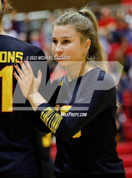 Thumbnail 2 in Torrey Pines @ Cathedral Catholic (CIF Open State Regional Semifinals) photogallery.
