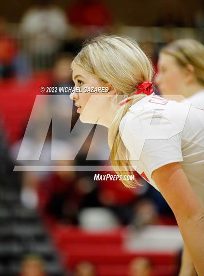 Thumbnail 3 in Torrey Pines @ Cathedral Catholic (CIF Open State Regional Semifinals) photogallery.
