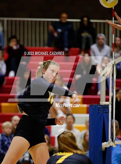 Thumbnail 3 in Torrey Pines @ Cathedral Catholic (CIF Open State Regional Semifinals) photogallery.
