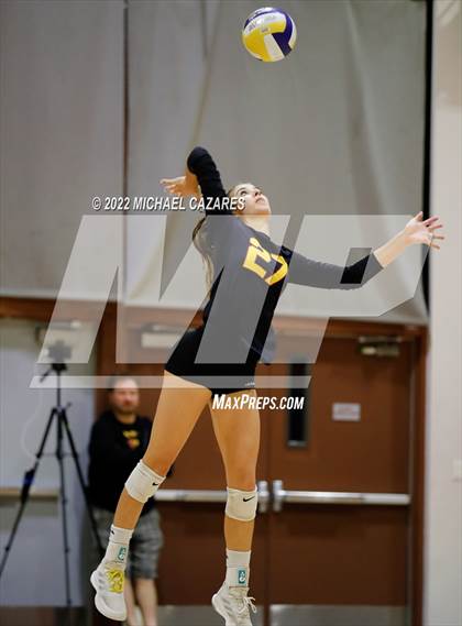 Thumbnail 3 in Torrey Pines @ Cathedral Catholic (CIF Open State Regional Semifinals) photogallery.