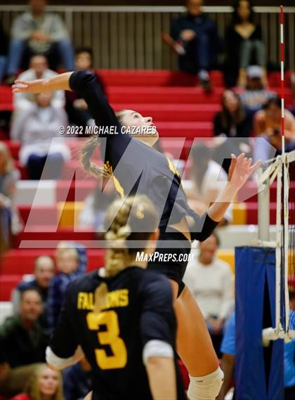 Thumbnail 3 in Torrey Pines @ Cathedral Catholic (CIF Open State Regional Semifinals) photogallery.