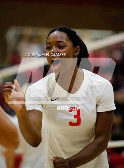 Thumbnail 3 in Torrey Pines @ Cathedral Catholic (CIF Open State Regional Semifinals) photogallery.