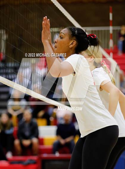Thumbnail 3 in Torrey Pines @ Cathedral Catholic (CIF Open State Regional Semifinals) photogallery.