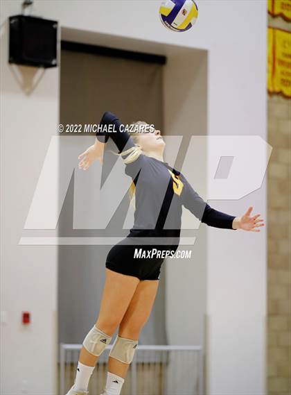 Thumbnail 1 in Torrey Pines @ Cathedral Catholic (CIF Open State Regional Semifinals) photogallery.