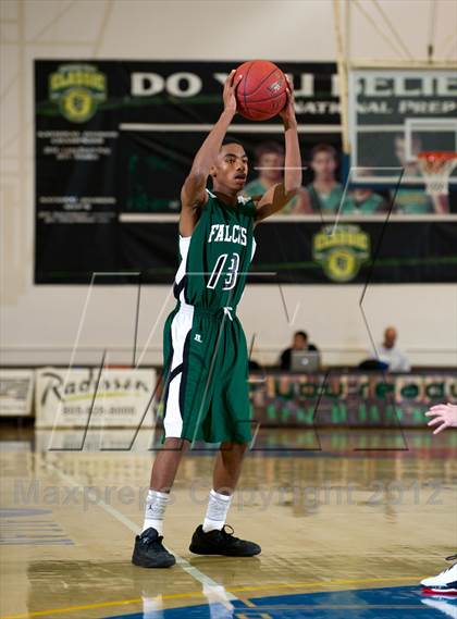Thumbnail 3 in Palmdale vs Buchanan (National Prep Classic) photogallery.