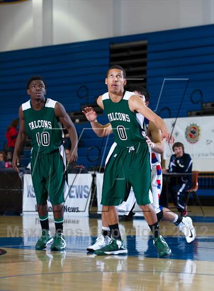 Thumbnail 3 in Palmdale vs Buchanan (National Prep Classic) photogallery.