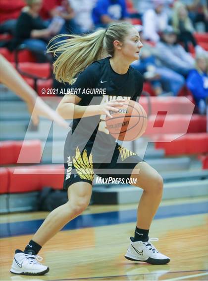 Thumbnail 3 in Avon @ Plainfield photogallery.