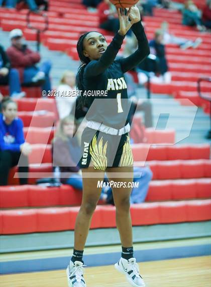 Thumbnail 1 in Avon @ Plainfield photogallery.
