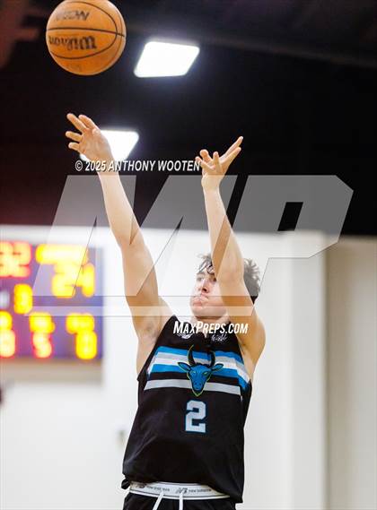 Thumbnail 3 in Riverside Christian Academy vs Combine Academy Varsity (Veterans Showcase 2025) photogallery.