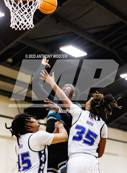 Thumbnail 2 in Riverside Christian Academy vs Combine Academy Varsity (Veterans Showcase 2025) photogallery.