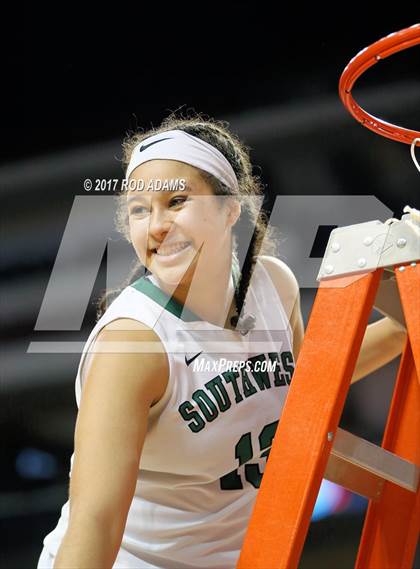 Thumbnail 1 in Lincoln Southwest vs. Millard South (NSAA Class A Final) photogallery.