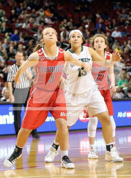 Thumbnail 2 in Lincoln Southwest vs. Millard South (NSAA Class A Final) photogallery.