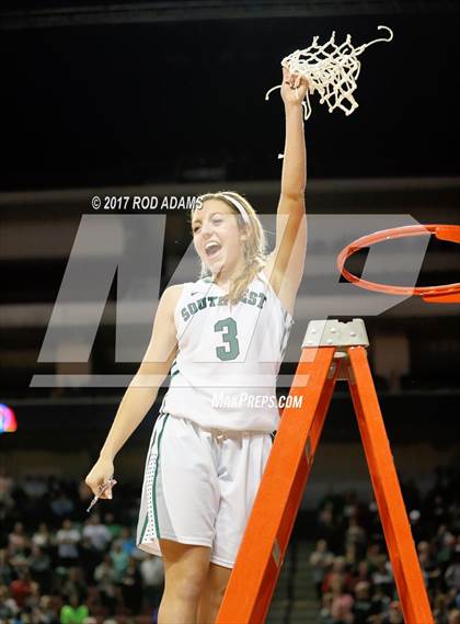 Thumbnail 3 in Lincoln Southwest vs. Millard South (NSAA Class A Final) photogallery.