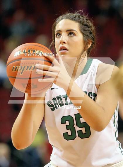 Thumbnail 1 in Lincoln Southwest vs. Millard South (NSAA Class A Final) photogallery.