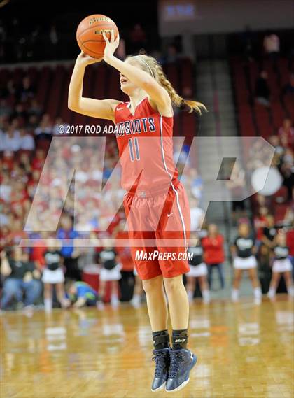 Thumbnail 2 in Lincoln Southwest vs. Millard South (NSAA Class A Final) photogallery.