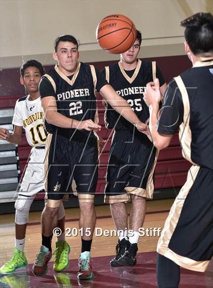 Thumbnail 1 in Rosemont vs. Pioneer (Hunter Classic) photogallery.
