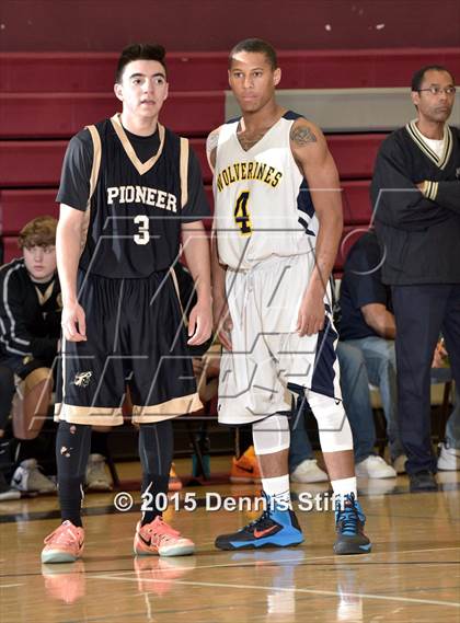 Thumbnail 1 in Rosemont vs. Pioneer (Hunter Classic) photogallery.