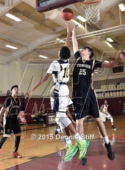 Thumbnail 1 in Rosemont vs. Pioneer (Hunter Classic) photogallery.