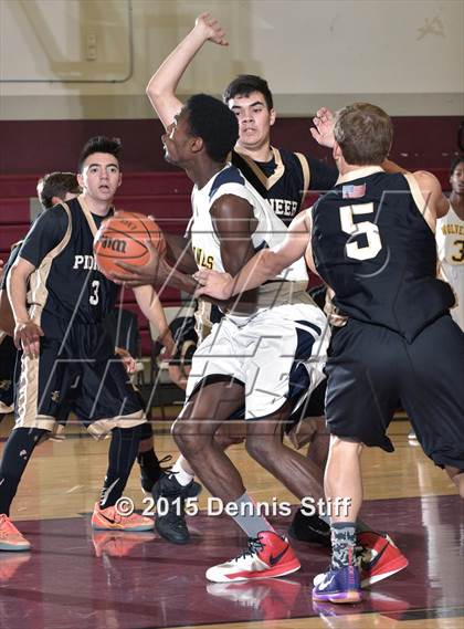 Thumbnail 3 in Rosemont vs. Pioneer (Hunter Classic) photogallery.